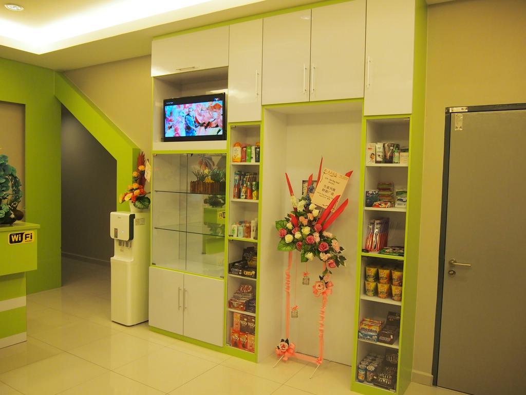 Star Bay Hotel Lumut Extérieur photo
