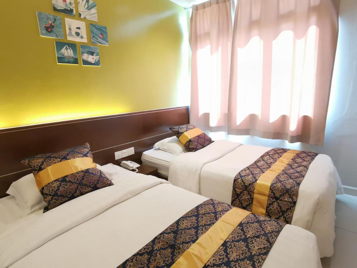 Star Bay Hotel Lumut Extérieur photo