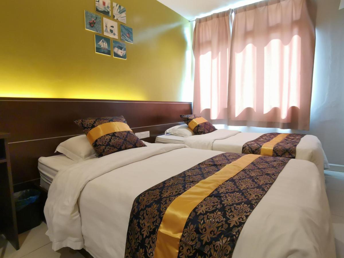 Star Bay Hotel Lumut Extérieur photo