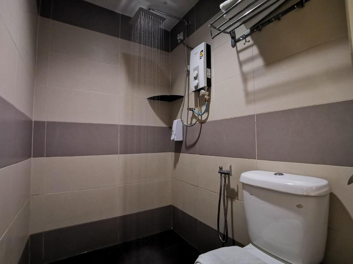 Star Bay Hotel Lumut Extérieur photo